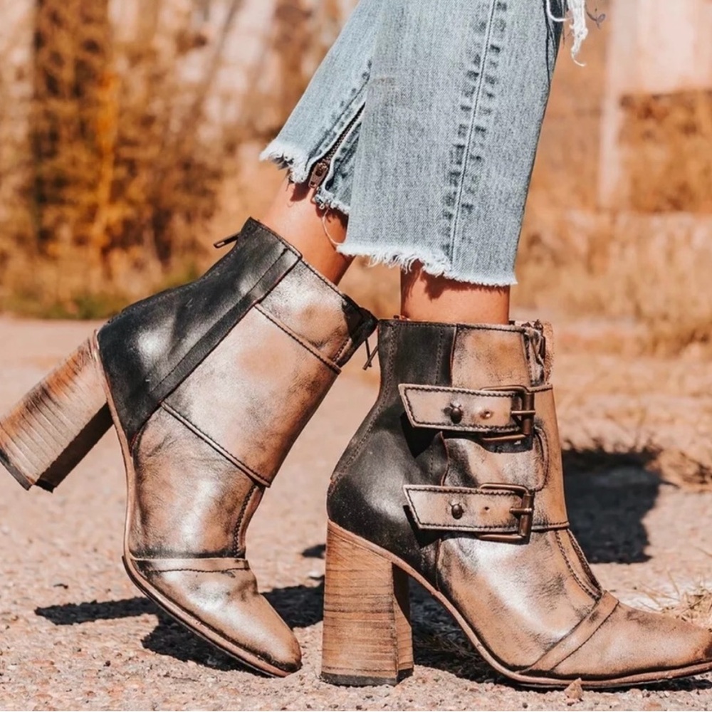 WMS Freebird Joey booties SZ 9
